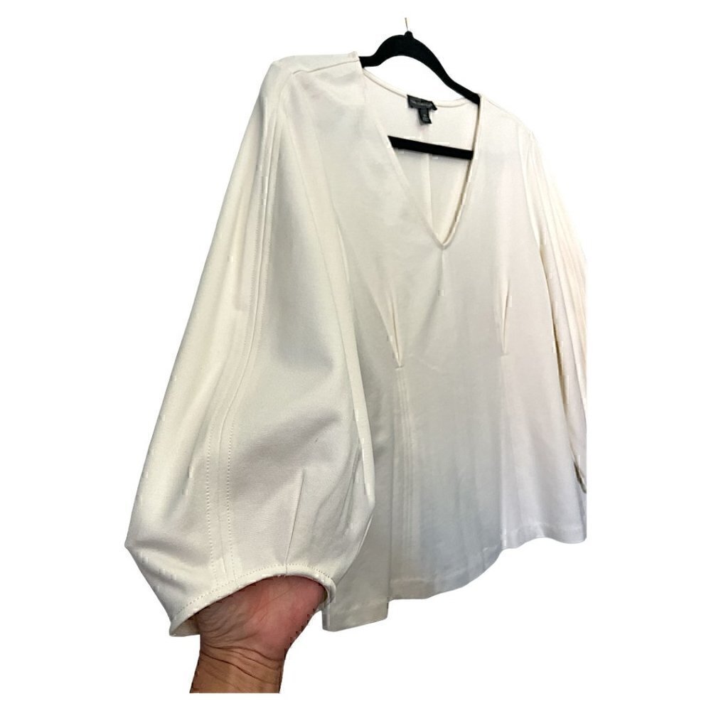 The Limited Cream Structured V-Neck Blouse Lantern Sleeves Pleated Detail Size M